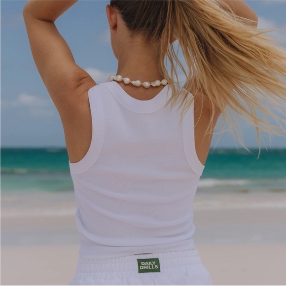 Daily Drills Logo Tank - Picture 2 of 2